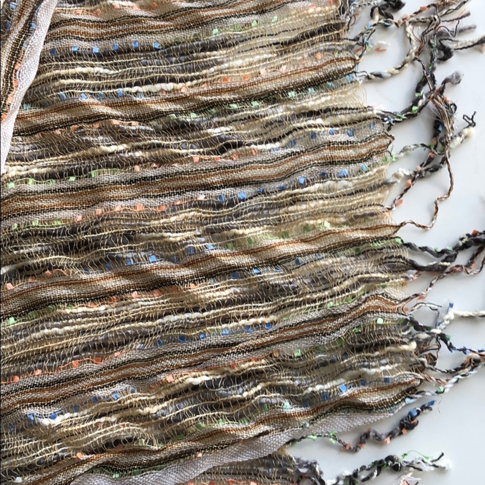 Scarf - Picture 2 of 3